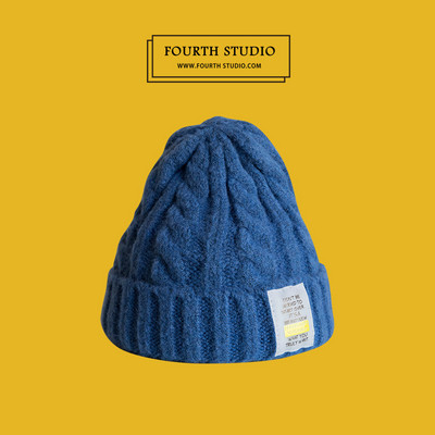 Γυναικείο πλεκτό καπέλο χειμερινό με έμβλημα