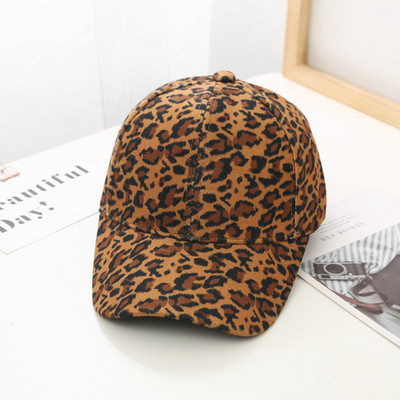 Női sapka állatmintás baseball mintával