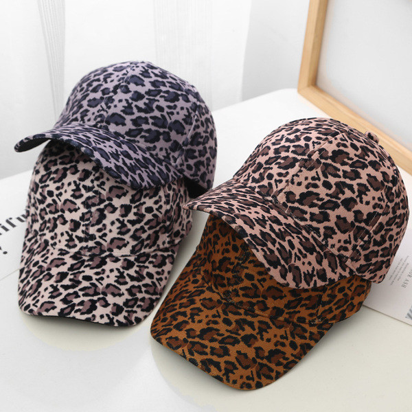 Női sapka állatmintás baseball mintával