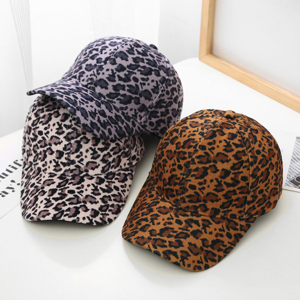 Női sapka állatmintás baseball mintával