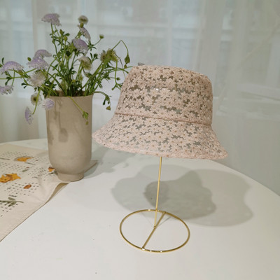 Καλοκαιρινό γυναικείο καπέλο με κρόσσια και δαντέλα