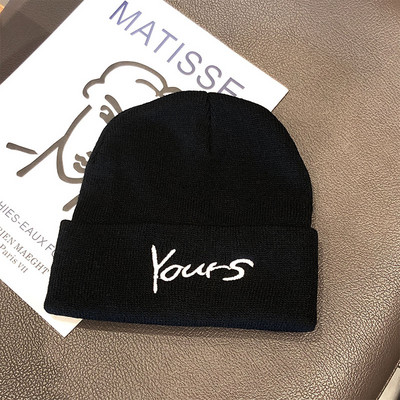 Καθημερινό γυναικείο καπέλο με κεντημένη επιγραφή