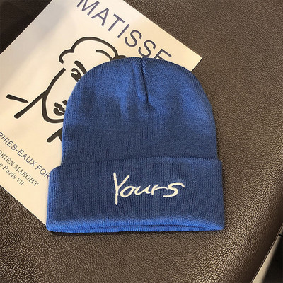 Καθημερινό γυναικείο καπέλο με κεντημένη επιγραφή