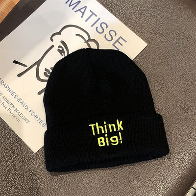 Καθημερινό γυναικείο καπέλο με κεντημένη επιγραφή