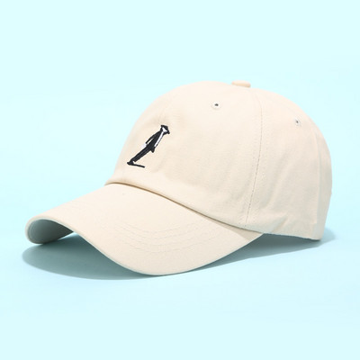 Γυναικείο casual καπέλο με κεντήματα σε διάφορα μοντέλα