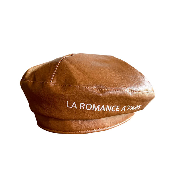 Új modell női sapka műbőrből, felirattal