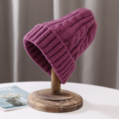 Alkalmi női kötött sapka több színben