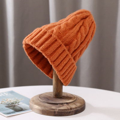 Alkalmi női kötött sapka több színben