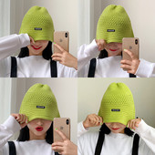 Alkalmi női kötött sapka - horgásztípus