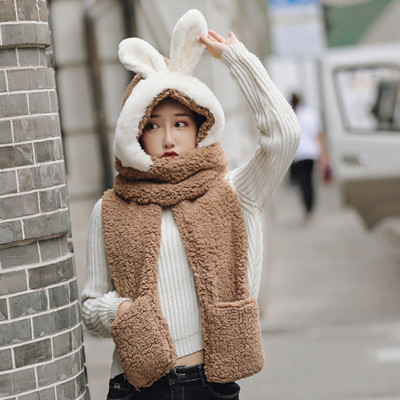 Βελούδινο γυναικείο καπέλο με κασκόλ και τρισδιάστατο στοιχείο