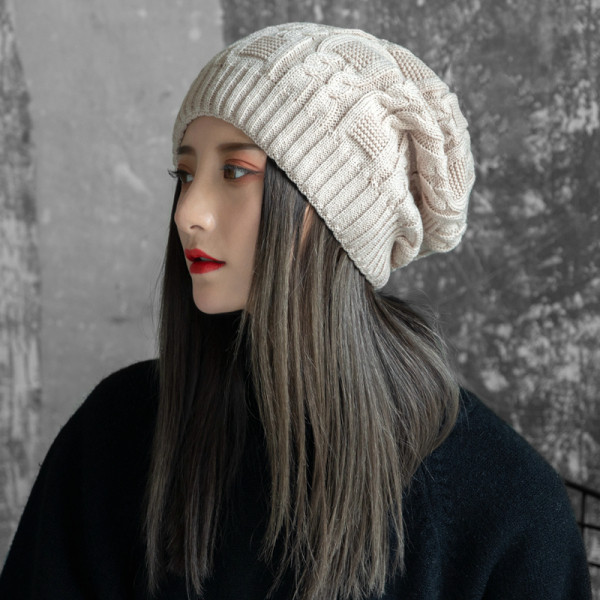 Női alkalmi kötött sapka
