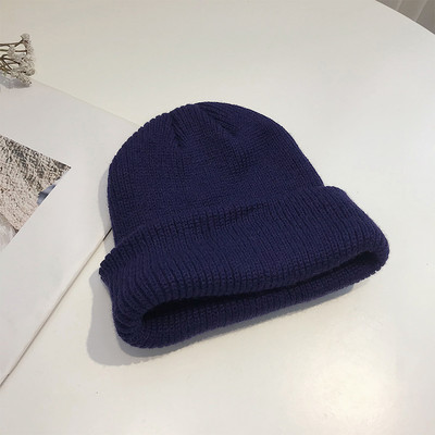 Γυναικείο πλεκτό καπέλο - κατάλληλο για το χειμώνα