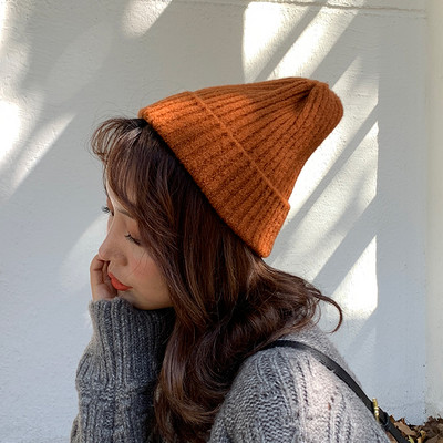 Női kötött sapka - alkalmi