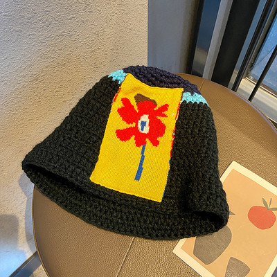 Új modell női kötött sapka virághímzéssel