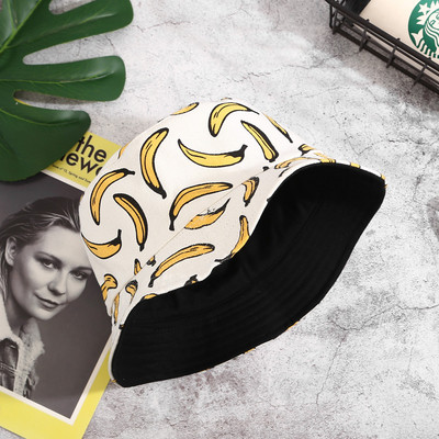 Női horgászsapka rátéttel