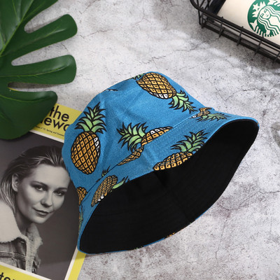 Női horgászsapka rátéttel