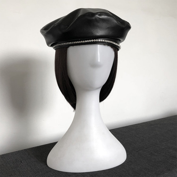 Női bőr barett típusú sapka kövekkel vagy sima mintával