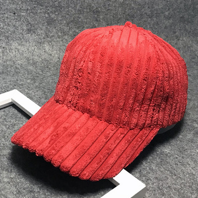 Νέο μοντέλο γυναικείο καπέλο φθινοπώρου-χειμερινό με γείσο