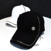 Új modell női sapka - napellenzővel és fém elemmel