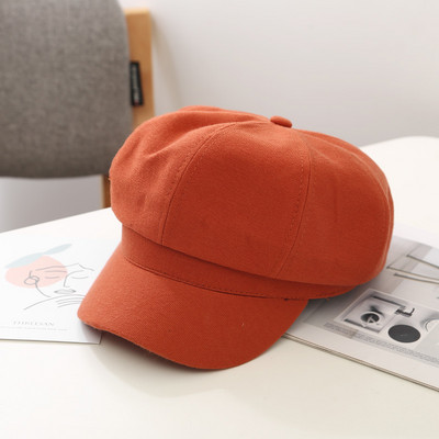 Υφασμάτινο γυναικείο καπέλο