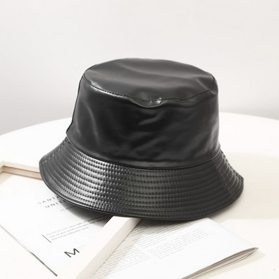 Έκο δερμάτινο γυναικείο καπέλο