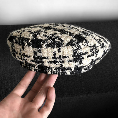 Stílusos női barett sapka