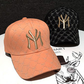 Új modell női sapka napellenzővel és hímzéssel