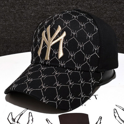 Új modell női sapka napellenzővel és hímzéssel