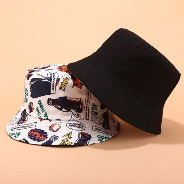 Kétoldalas női sapka rátéttel