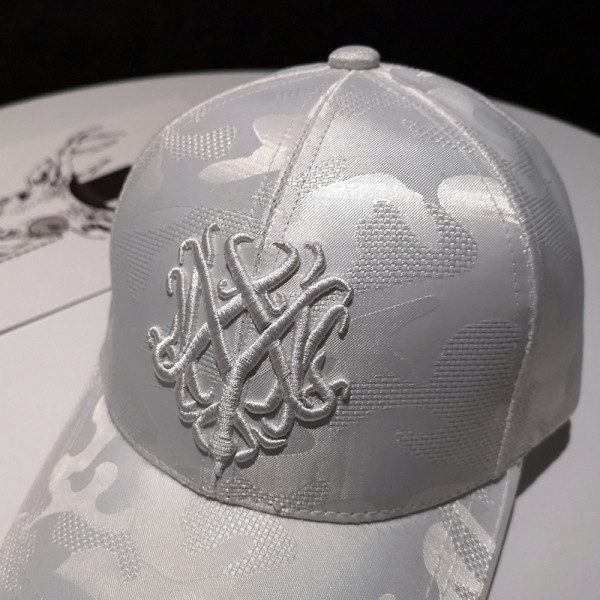 Új modell női sapka - napellenzővel több színben