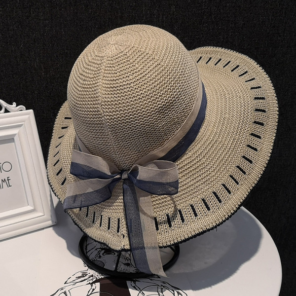 Nyárra alkalmas új modell női sapka szalaggal