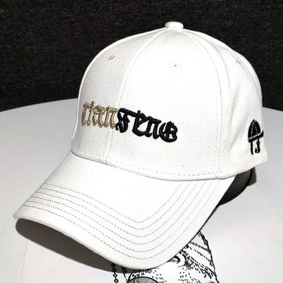 Új modell női baseball sapka hímzéssel