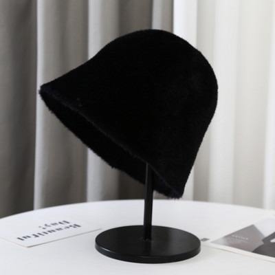 Γυναικείο καπέλο χνουδοτό