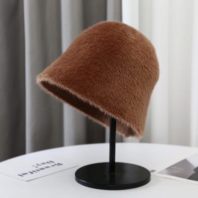 Γυναικείο καπέλο χνουδοτό