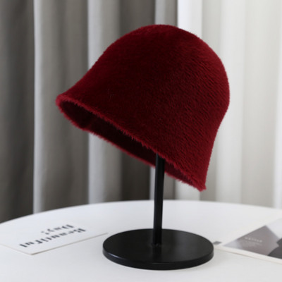 Γυναικείο καπέλο χνουδοτό