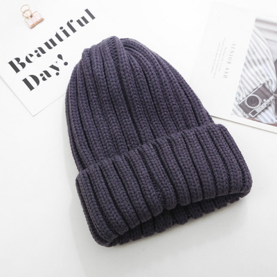 Πλεκτό καπέλο χειμερινό με φούντα