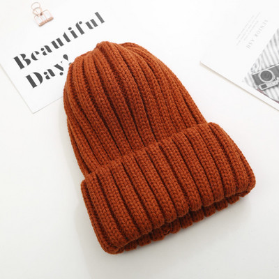 Πλεκτό καπέλο χειμερινό με φούντα