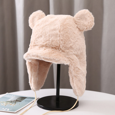 Női téli sapka 3D elemekkel