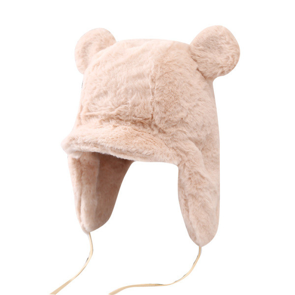 Női téli sapka 3D elemekkel