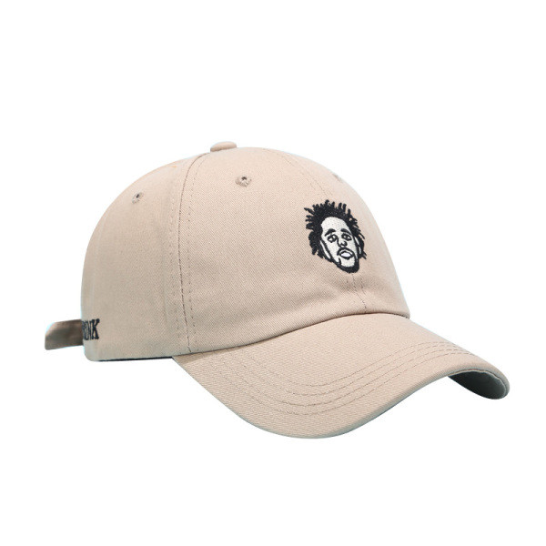 Uniszex sapka napellenzővel és színes hímzéssel