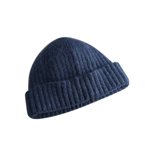 Kötött sapka sima mintával