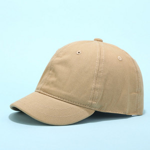 Hétköznapi baseball sapka nőknek és férfiaknak egyaránt