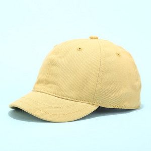 Hétköznapi baseball sapka nőknek és férfiaknak egyaránt