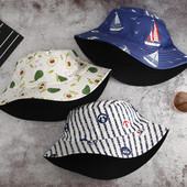 Καλοκαιρινό καπέλο με χρωματιστό μοτίβο