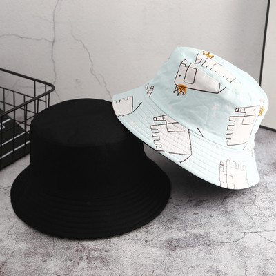 Καλοκαιρινό καπέλο με χρωματιστό μοτίβο