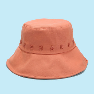 Női alkalmi sapka felirattal