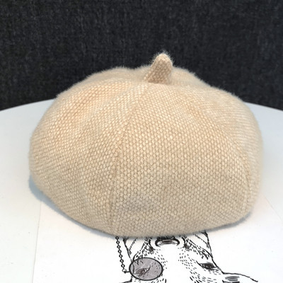 Μοντέρνο γυναικείο καπέλο τύπου μπερέ - σε διάφορα χρώματα