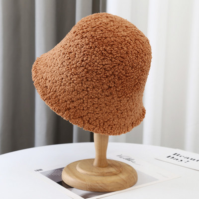 Γυναικεία χνουδοτό καπέλο