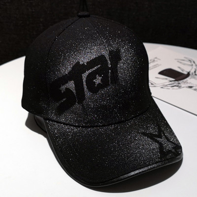 Modern női fényes sapka felirattal