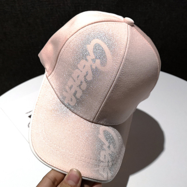 Modern női fényes sapka felirattal